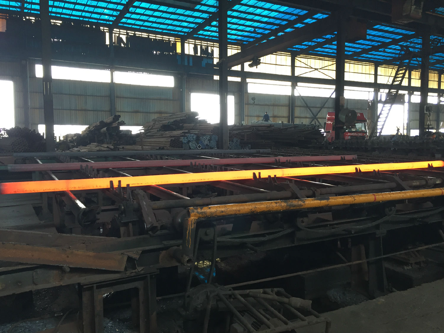 牡丹江无缝钢管厂家生产线